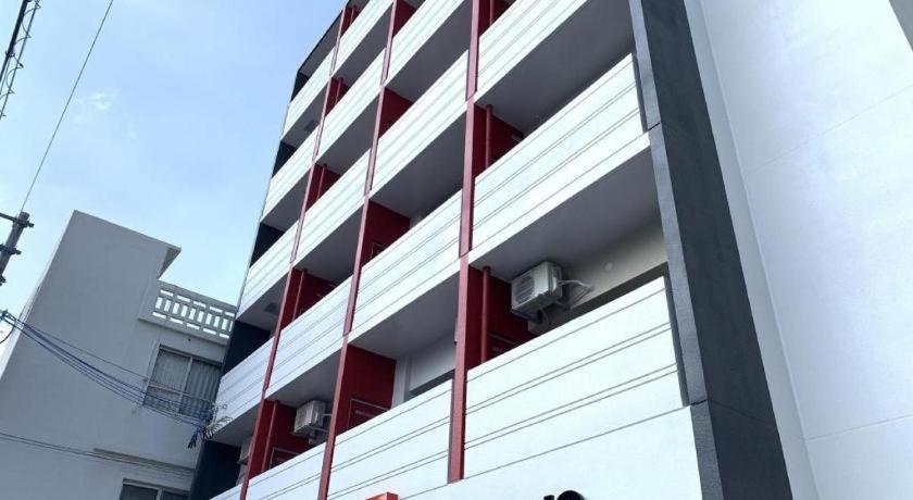 Hotel Mr.Kinjo Link In Kume Naha Extérieur photo